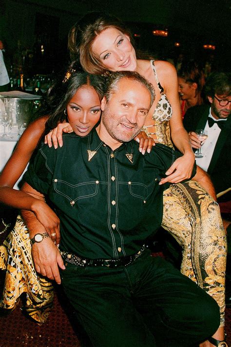 efermedad de giai versace|Gianni Versace: The Life And Death Of The Iconic .